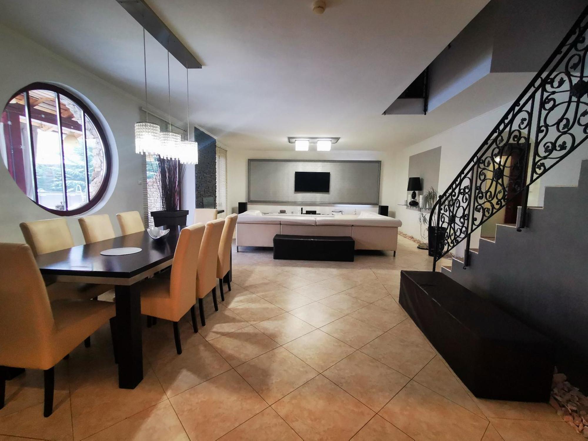 شقة Luxury Basement In The Surrounding Of Budapest Mogyoród المظهر الخارجي الصورة